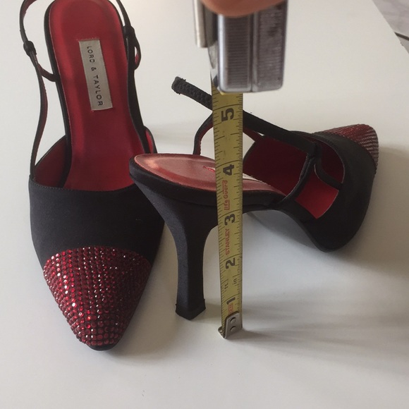 LORD & TAYLOR black heels - Picture 3 of 6